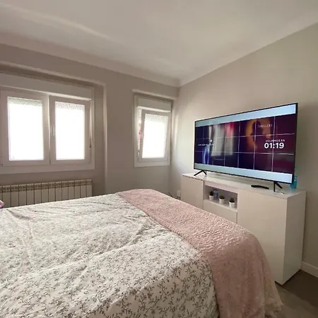 Precioso Apartamento Con Balcon Апартаменты *