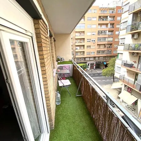 Апартаменты Precioso Apartamento Con Balcon